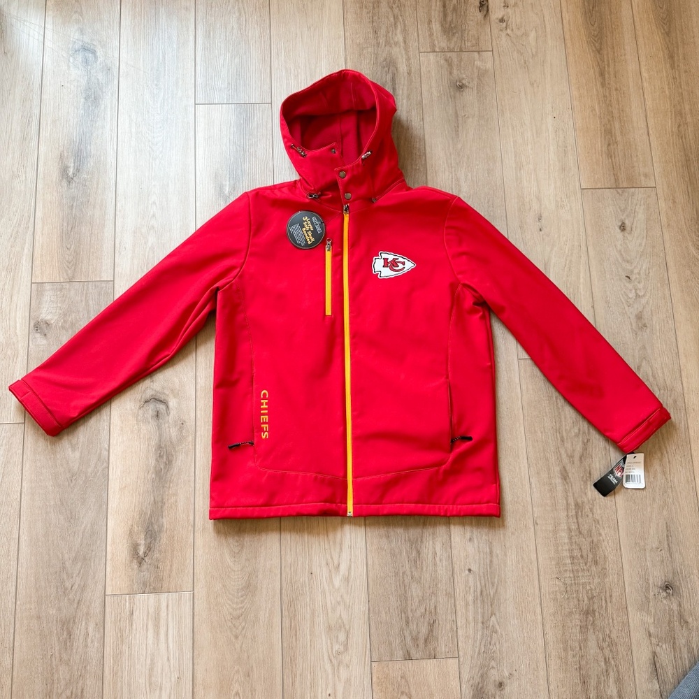 NFL SOFT SHELL KANSAS CITY CHIEFS COAT SIZE LARGE NEW WITH TAGS